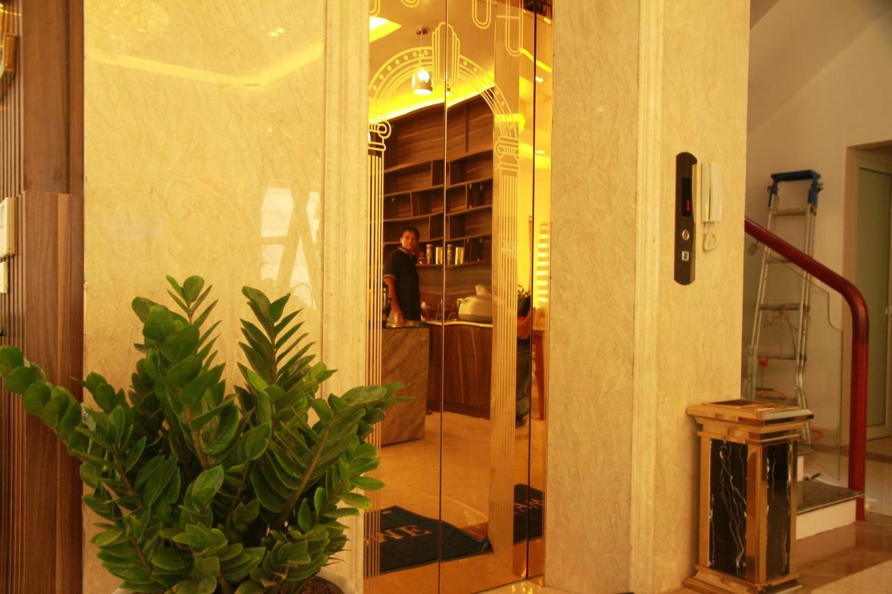 Hotel Hải Quân - The Marine Hạ Long